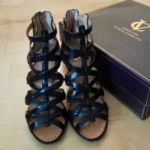 Signature Vince Camuto sandals